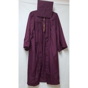 Unisex Graduation Gown Burgundy (5’9”-5’11”) Excellent Condition